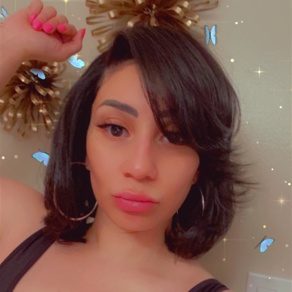 Meet your Posher, Francheska - Picture 1 of 1